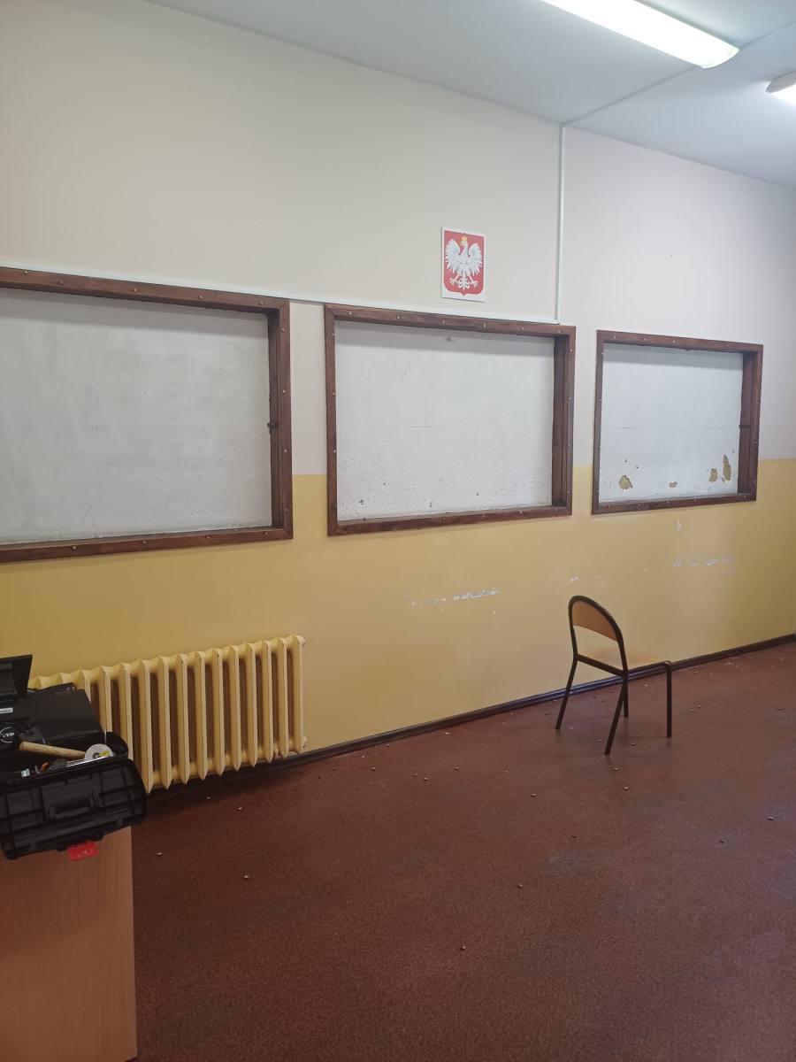 Wakacyjne przemiany, czyli odświeżamy naszą szkołę - remonty 2024