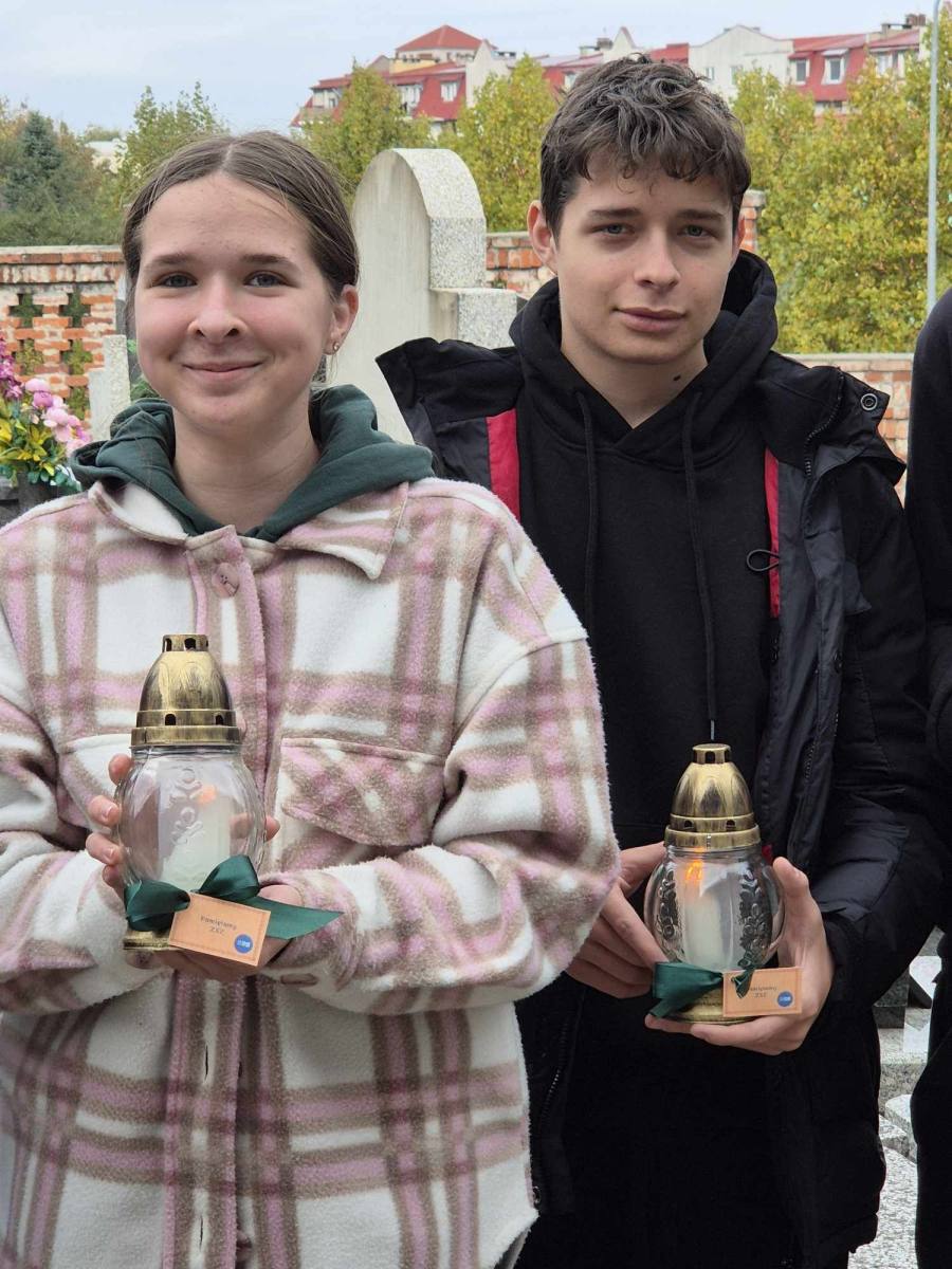 XVI edycja akcji "Zapal znicz pamięci" - 2024