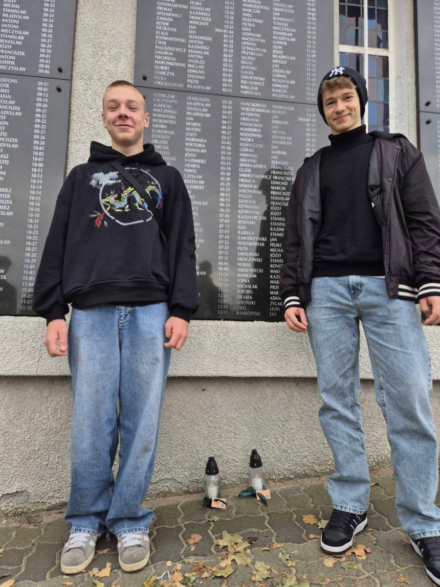 XVI edycja akcji "Zapal znicz pamięci" - 2024