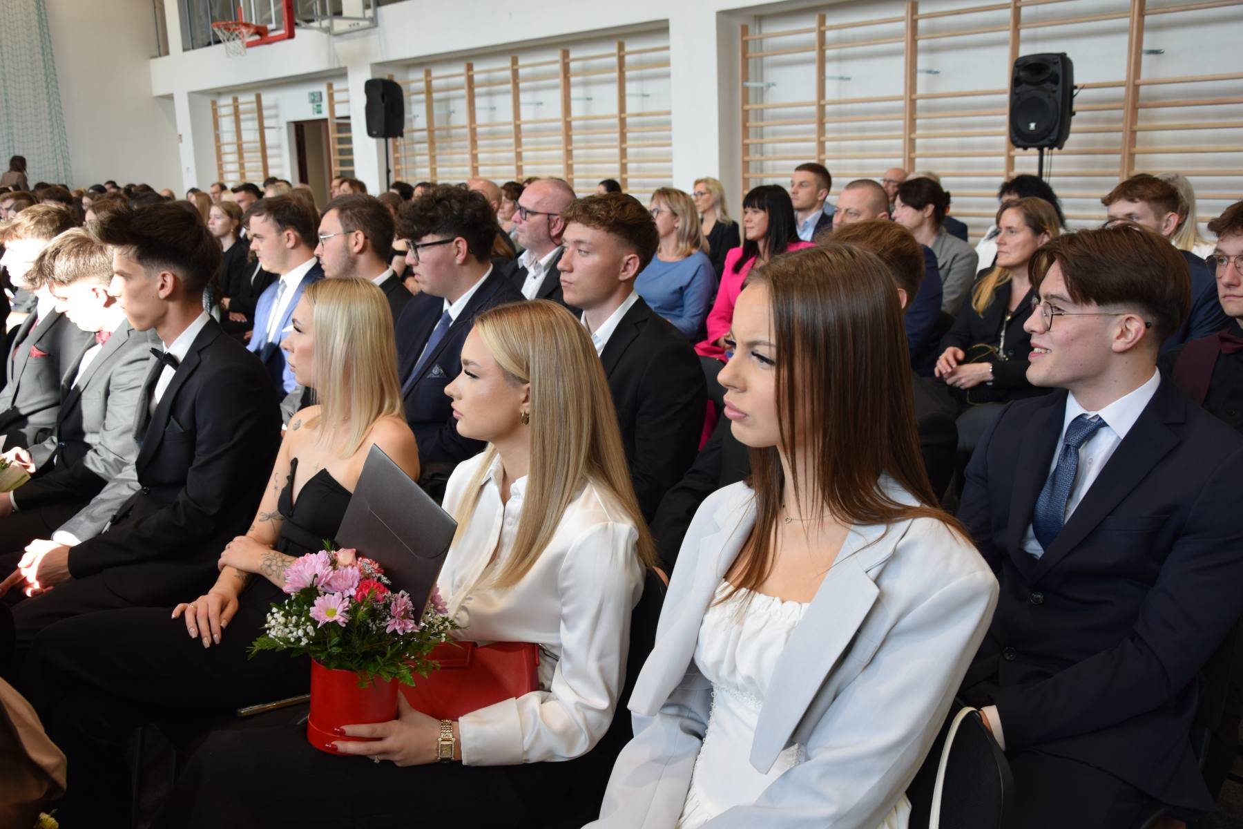Uroczyste zakończenie nauki przez uczniów Technikum w Rawiczu - 25.04.2025 r. 