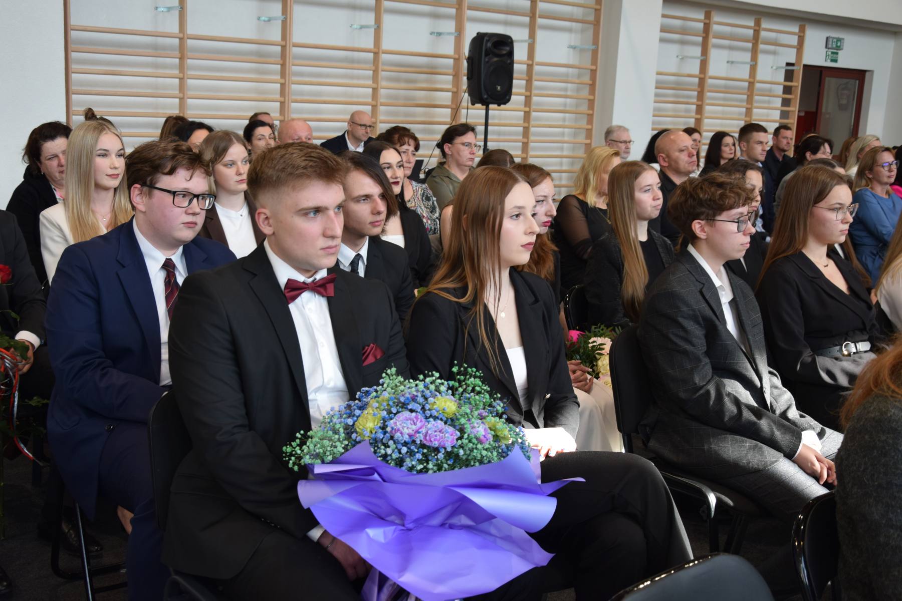 Uroczyste zakończenie nauki przez uczniów Technikum w Rawiczu - 25.04.2025 r. 