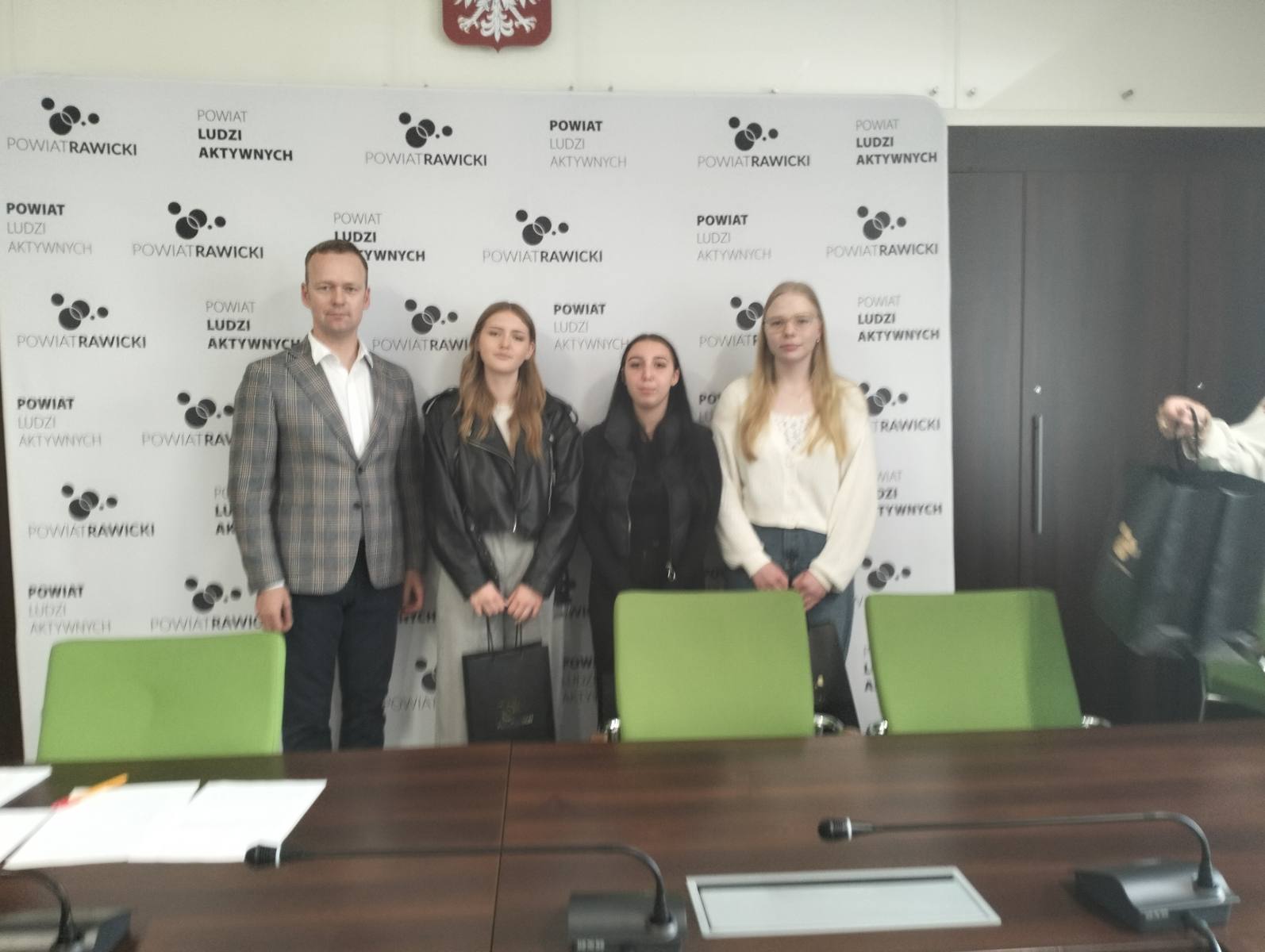 eliminacje powiatowe konkursu wiedzy historycznej pod nazwą "Rodzina Zamoyskich - 100 - lecie powstania Fundacji Zakłady Kórnickie" w Starostwie Powiatowym w Rawiczu
