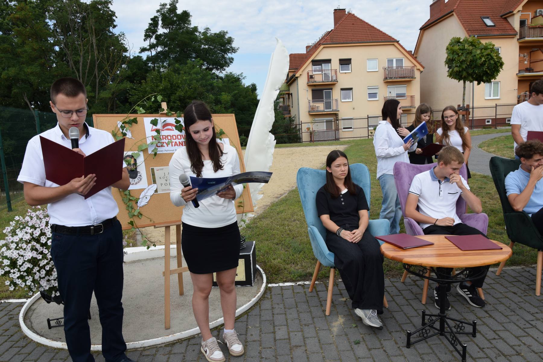 „Narodowe Czytanie 2025” w Zespole Szkół Zawodowych w Rawiczu 