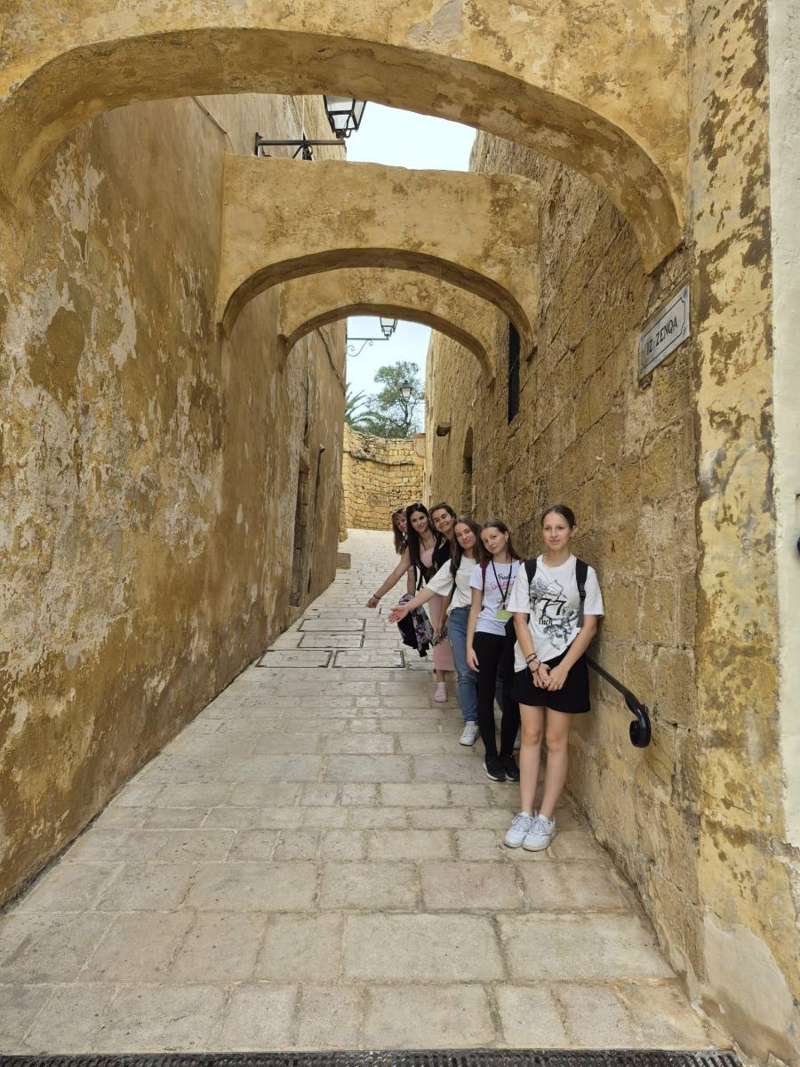 Miesiąc pełen doświadczeń, nauki i maltańskiego słońca – relacja z praktyk zagranicznych w ramach projektu „Staże zawodowe – nowe otwarcie”