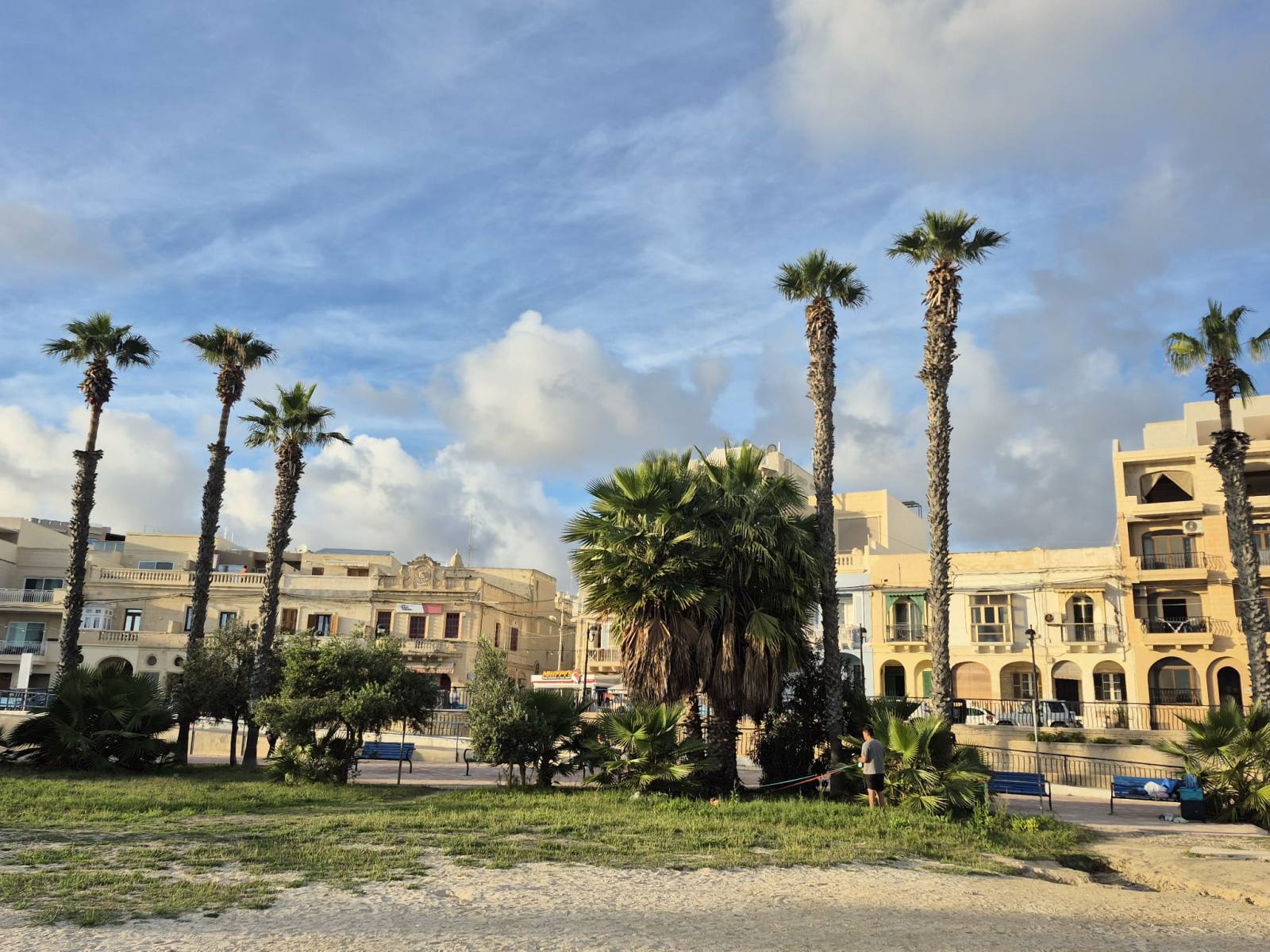 Miesiąc pełen doświadczeń, nauki i maltańskiego słońca – relacja z praktyk zagranicznych w ramach projektu „Staże zawodowe – nowe otwarcie”