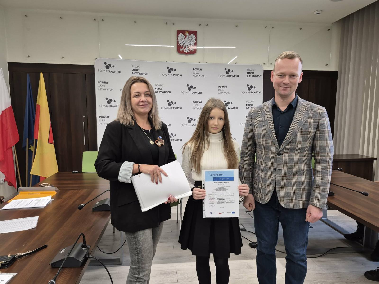 Działania upowszechniające projekt „Staże zawodowe – nowe otwarcie”