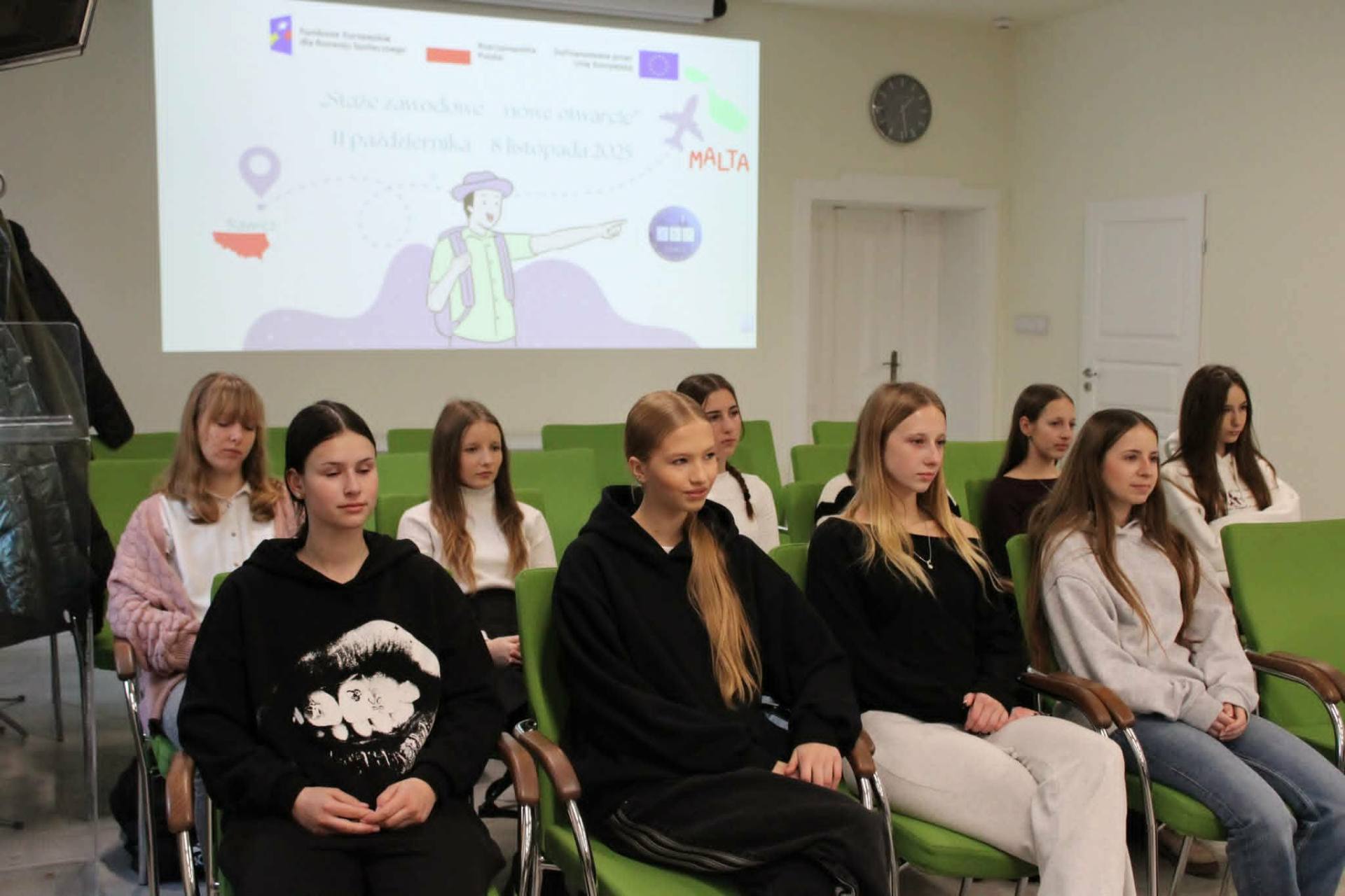 Działania upowszechniające projekt „Staże zawodowe – nowe otwarcie”