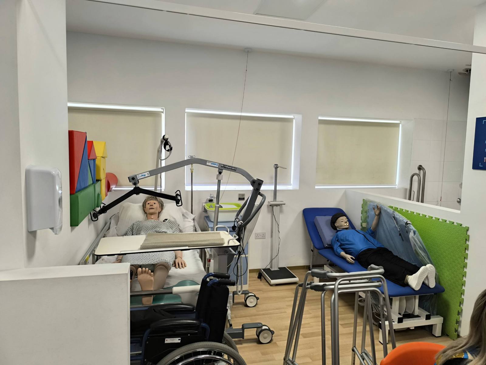 Nauczycielki z Zespołu Szkół Zawodowych w Rawiczu wzięły udział w job shadowingu na Malcie podczas obserwacji funkcjonowania tamtejszej edukacji zawodowej oraz codziennej pracy nauczycieli i uczniów.