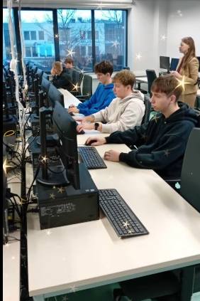 Uczniowie ZSZ w Rawiczu po raz kolejny w projekcie „Czas Zawodowców dla Wielkopolski”