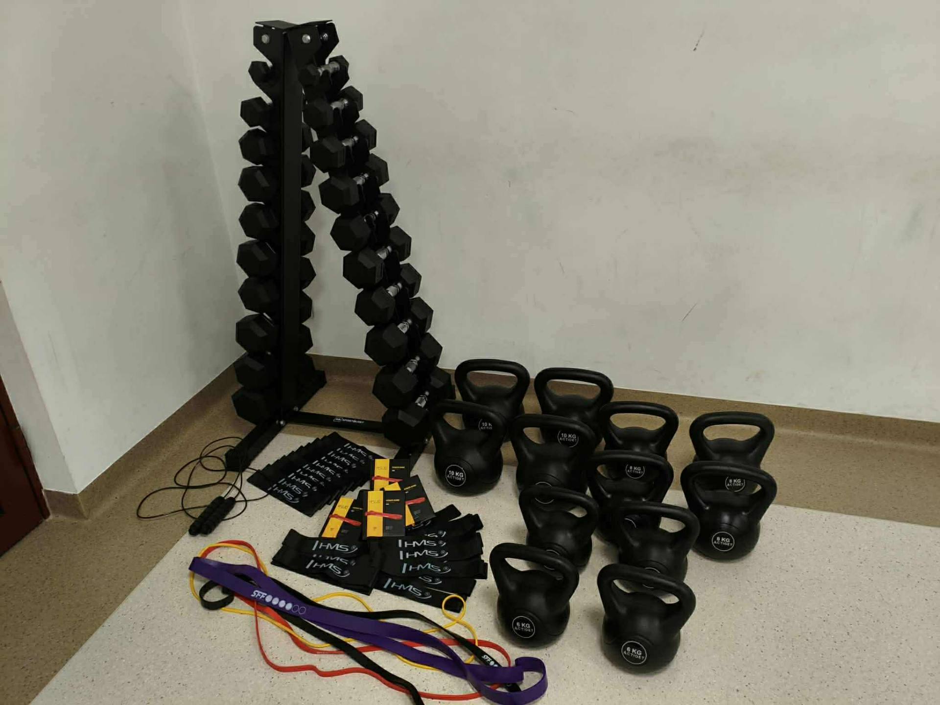 Przekazany sprzęt do ćwiczeń od Rady Rodziców