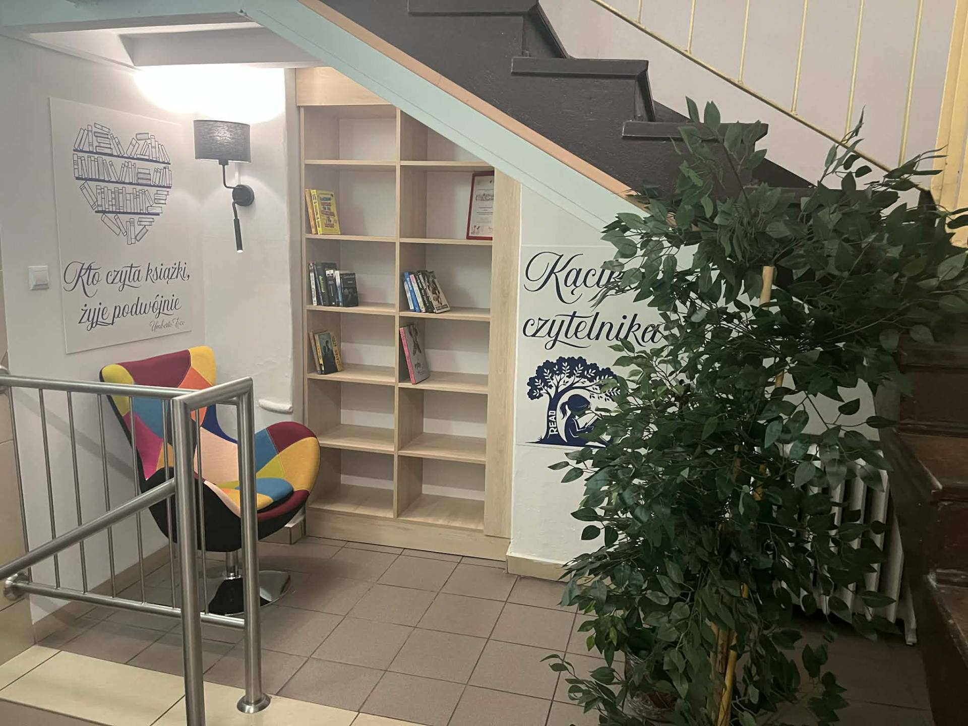 Kolejna metamorfoza kącika czytelniczego