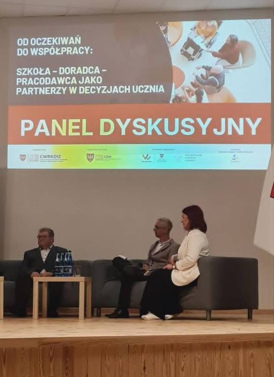 Panel dyskusyjny- dobry zawód - droga do sukcesu
