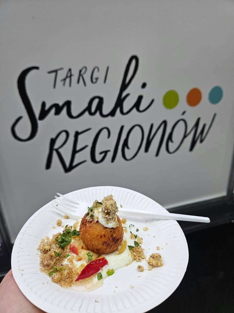 Uczniowie ZSZ Rawicz na Targach Smaki Regionów!