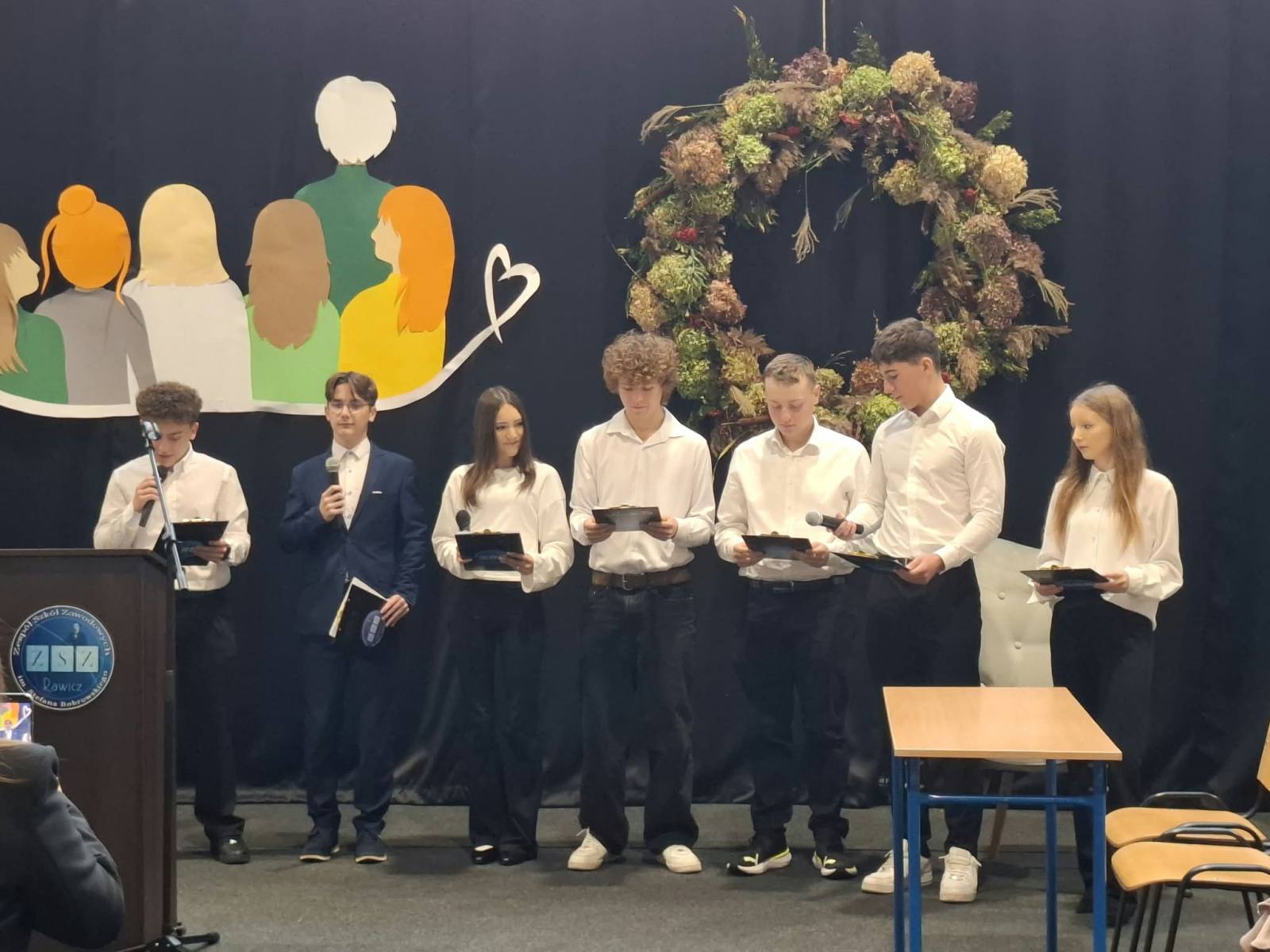 Święto edukacji w ZSZ w Rawiczu. Nagrody, stypendia i chwile pełne wspomnień